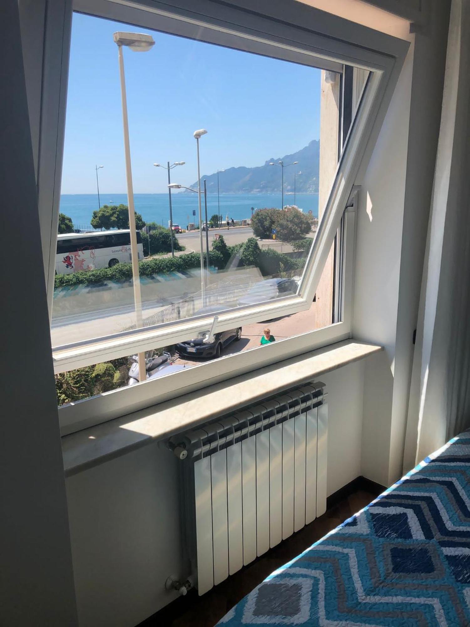 Blue Sea Salerno Hotel Exterior foto